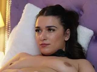 Freechat emmadallas on CamSoda