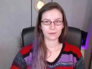 emmatease94 on CamSoda 