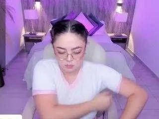 Offline emmy-walker on CamSoda