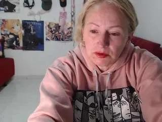 Offline emperatrizmessy on CamSoda