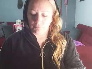 Offline emperatrizmessy on CamSoda