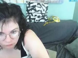 Offline everlyrays on CamSoda