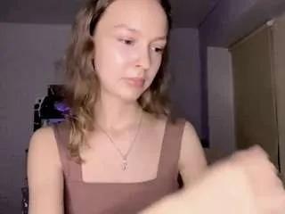 Freechat giannajones on CamSoda