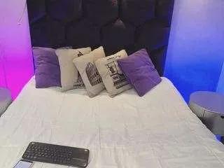 Freechat gin-fox on CamSoda