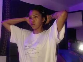 Offline greecebella on CamSoda