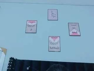 grettchen — A horny milf  looking for a good stud to make her explode in @10cum//Multi Goal: @3naked @5 fingerpussy @7 dildo fuck [32 tokens remaining]