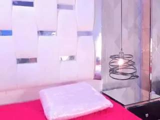 Offline hannacollins01 on CamSoda