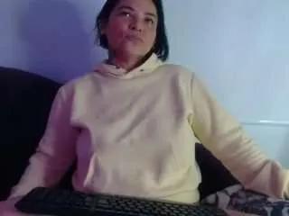 Offline heaterr22 on CamSoda