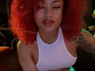 Offline heidicox on CamSoda