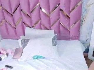 Offline hotiergirl on CamSoda