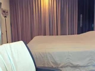 Offline hotmia19 on CamSoda