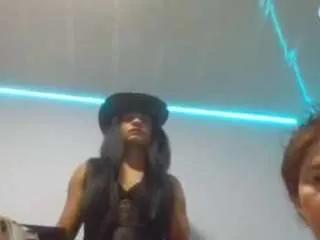 Offline hotsexybigcum on CamSoda