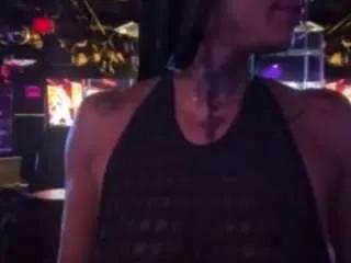 Offline iambaldheadbrittany on CamSoda