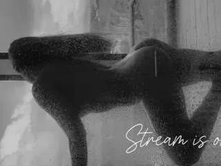 Offline iammeryrosee on CamSoda