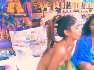 Offline indiansexyslender on CamSoda