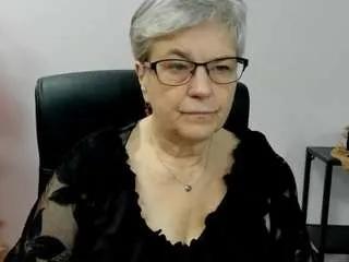 CamSoda irislust is Freechat irislust — Golden Ticket Show: teasing (50 tokens per ticket)