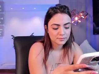 Offline isabellaa-joness on CamSoda