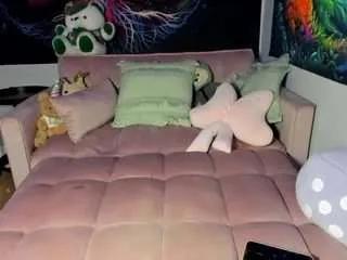 Offline jadebay on CamSoda