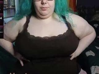 Offline jannetamazing on CamSoda