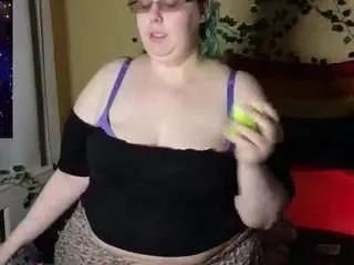 Offline jannetamazing on CamSoda