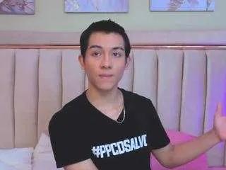 Freechat jessyy-mateus on CamSoda