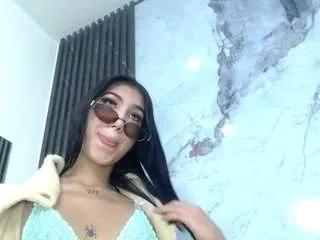 Offline kamelyhott on CamSoda