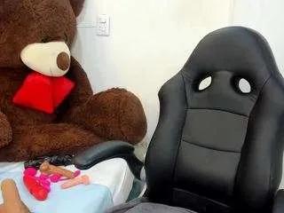 Offline karina-mason on CamSoda