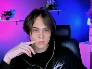 Freechat karl-mans on CamSoda