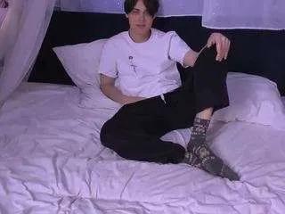 Freechat karl-mans on CamSoda