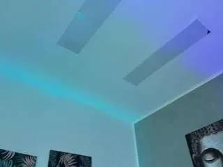 Offline kathia-morelli on CamSoda