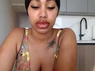 Offline katt-leya on CamSoda