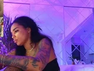 kimibrowny on CamSoda 