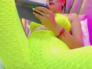 Offline konnynaugthy on CamSoda