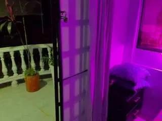 Offline konnynaugthy on CamSoda