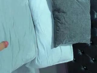 Offline konnynaugthy on CamSoda