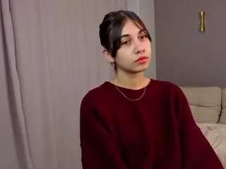 Offline labubaby on CamSoda