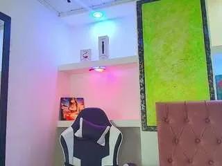 Offline lala-clark on CamSoda