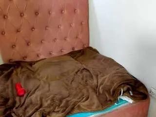 Offline lala-clark on CamSoda