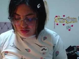 Freechat lanaqueen69 on CamSoda