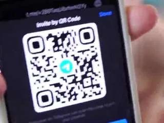 Offline larrainehawman on CamSoda