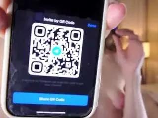 Offline larrainehawman on CamSoda