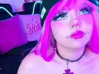 Freechat laytonlange on CamSoda