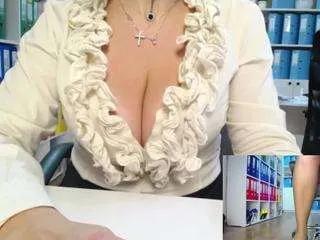 Offline legsoffice7 on CamSoda