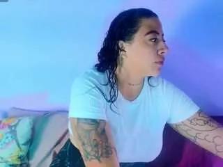 Freechat liavega on CamSoda