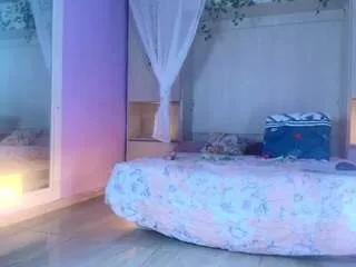 Freechat liavega on CamSoda