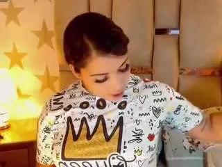 Freechat liz-quinny on CamSoda