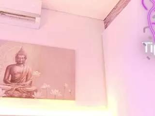 Offline lizmonserrat1 on CamSoda