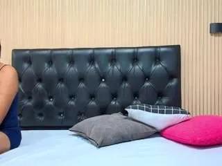 Offline luciaspear on CamSoda