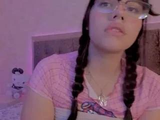 Offline luisagiraldo on CamSoda