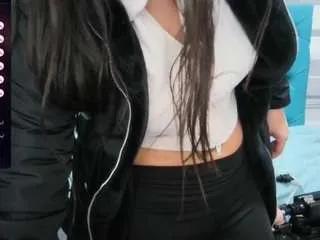 Freechat maarymoon on CamSoda